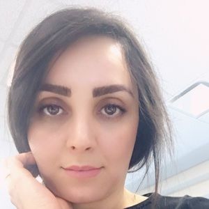 Meet your Posher, Sanaz